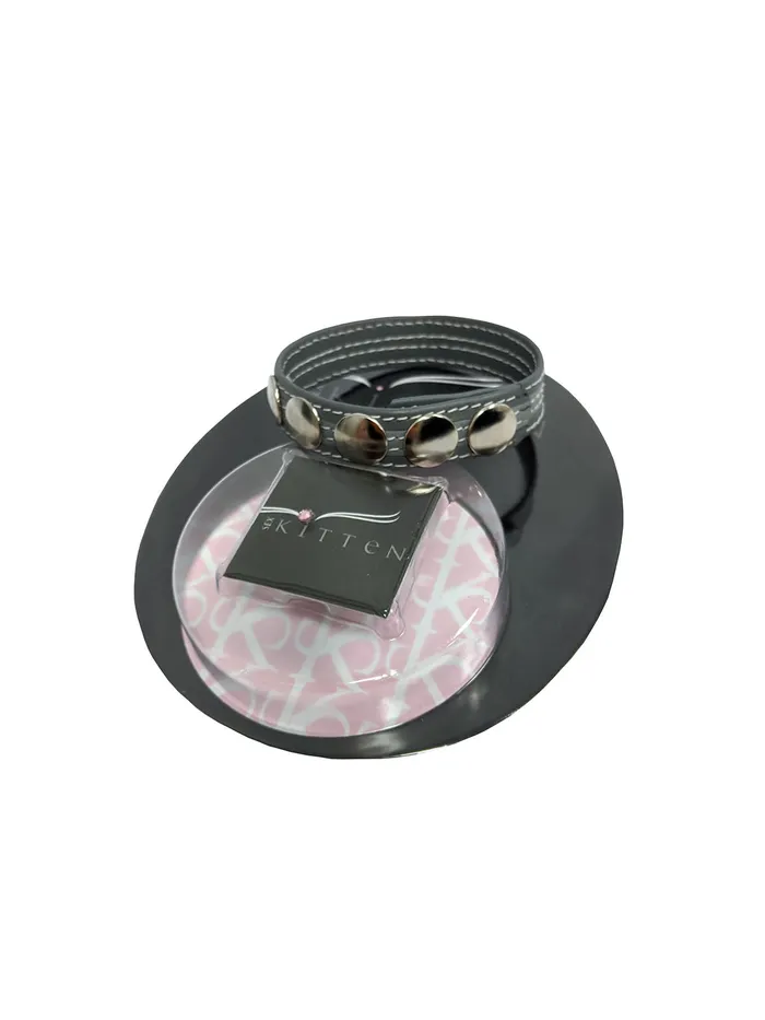 Sex Kitten Couples Sex Kitten Leather 5Snap Ring Assorted Colors Sex Kitten Couples Sex Kitten Leather 5Snap Ring Assorted Colors