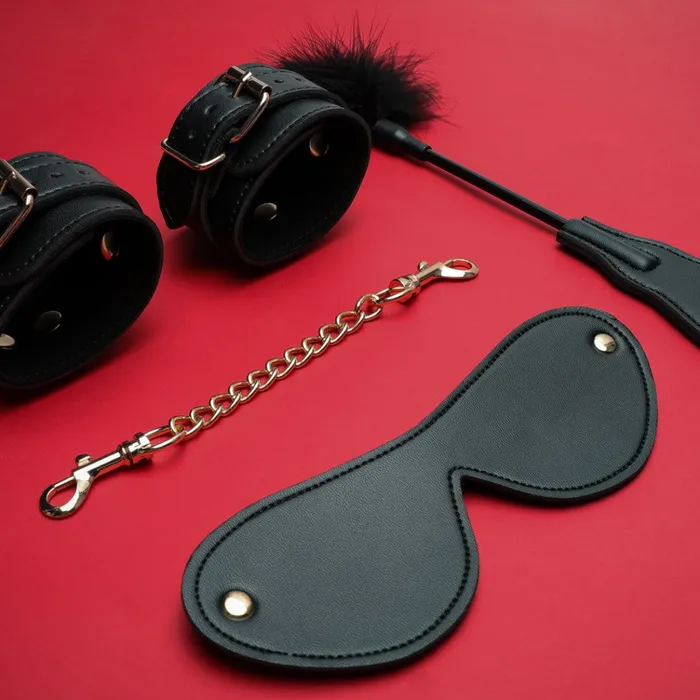 Couples Svakom Limited Edition BDSM Gift Box Svakom