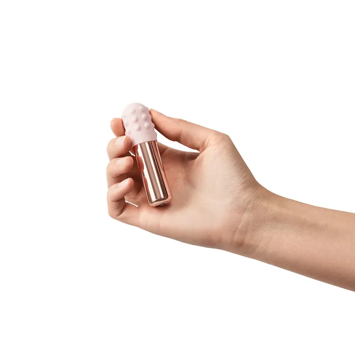 Le Wand Female Sex Toys Le Wand Chrome Bullet Le Wand Female Sex Toys Le Wand Chrome Bullet